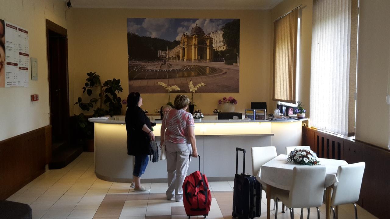 Hotel Fontana Mariánské Lázně Esterno foto